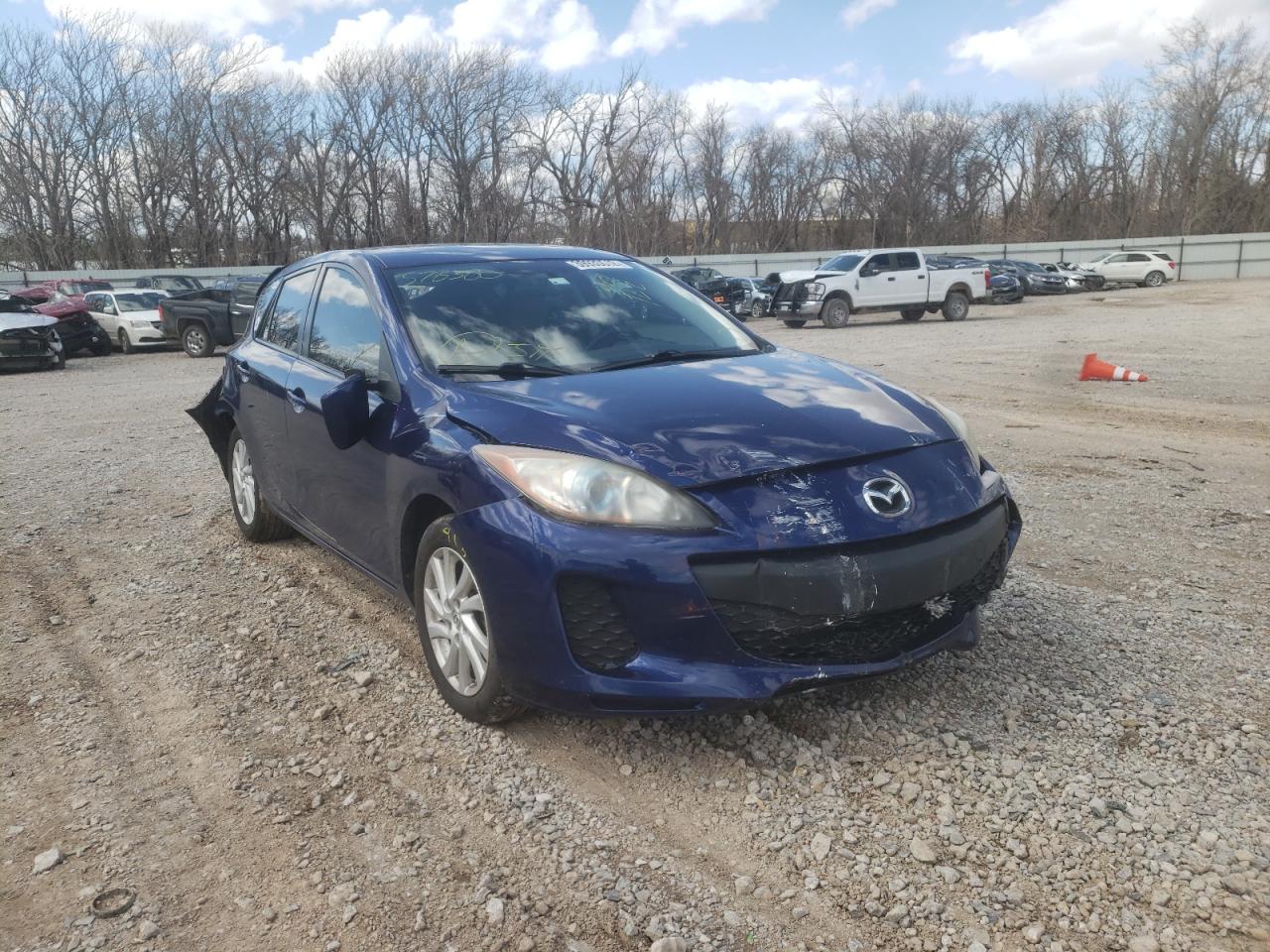 MAZDA 3 I 2012 with VIN JM1BL1L71C1578380 - Photo from auction