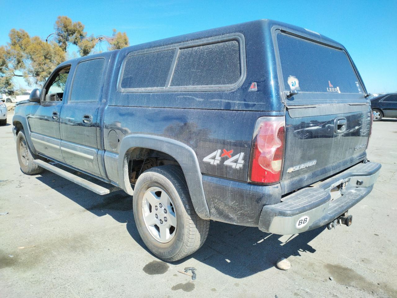 Photo 3 from auction – 2005 CHEVROLET SILVERADO with VIN 2GCEK13T651201246