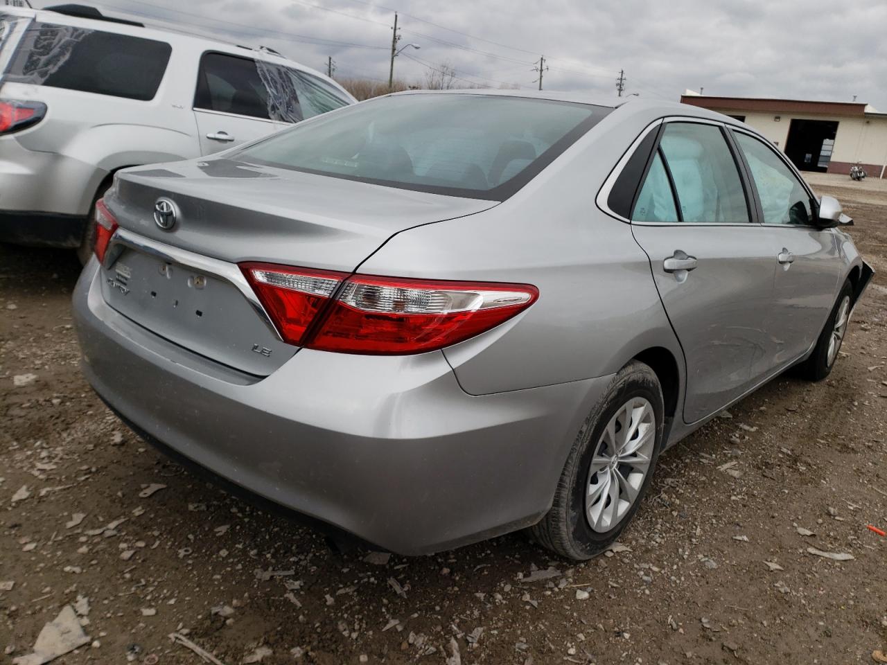 Photo 4 from auction – 2015 TOYOTA CAMRY LE with VIN 4T4BF1FK4FR463221