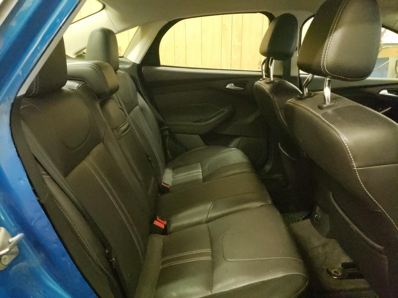 Foto 6 de la subasta – 2012 FORD FOCUS SEL con VIN 1FAHP3H2XCL249033