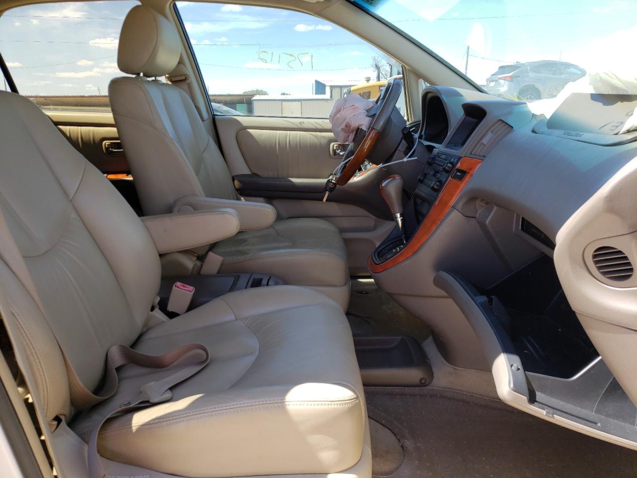 Photo 5 from auction – 2001 LEXUS RX 300 with VIN JTJGF10U010089461