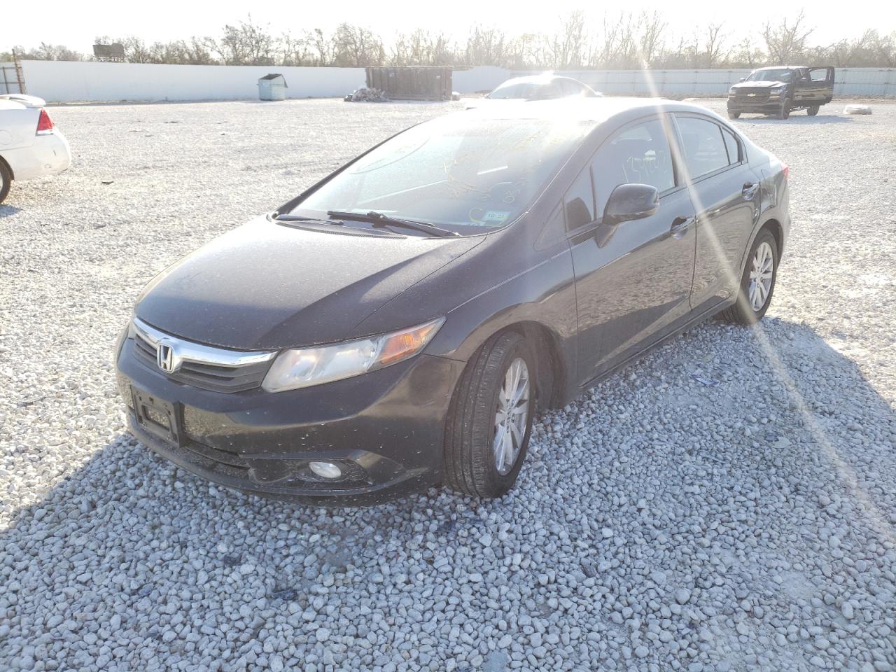 Photo 2 from auction – 2012 HONDA CIVIC EXL with VIN 2HGFB2F9XCH519841