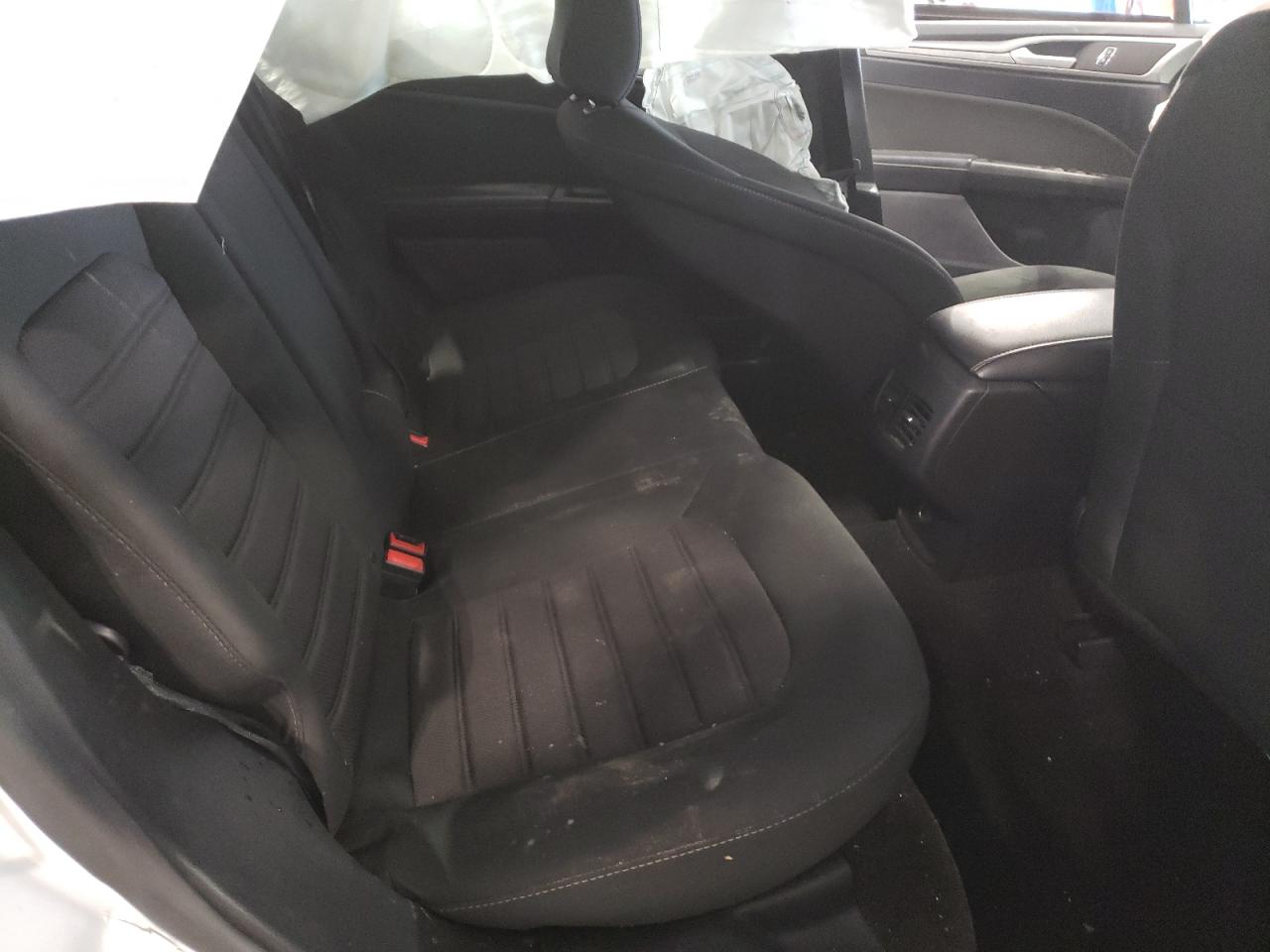 Photo 6 from auction – 2020 FORD FUSION SE with VIN 3FA6P0HD3LR112606