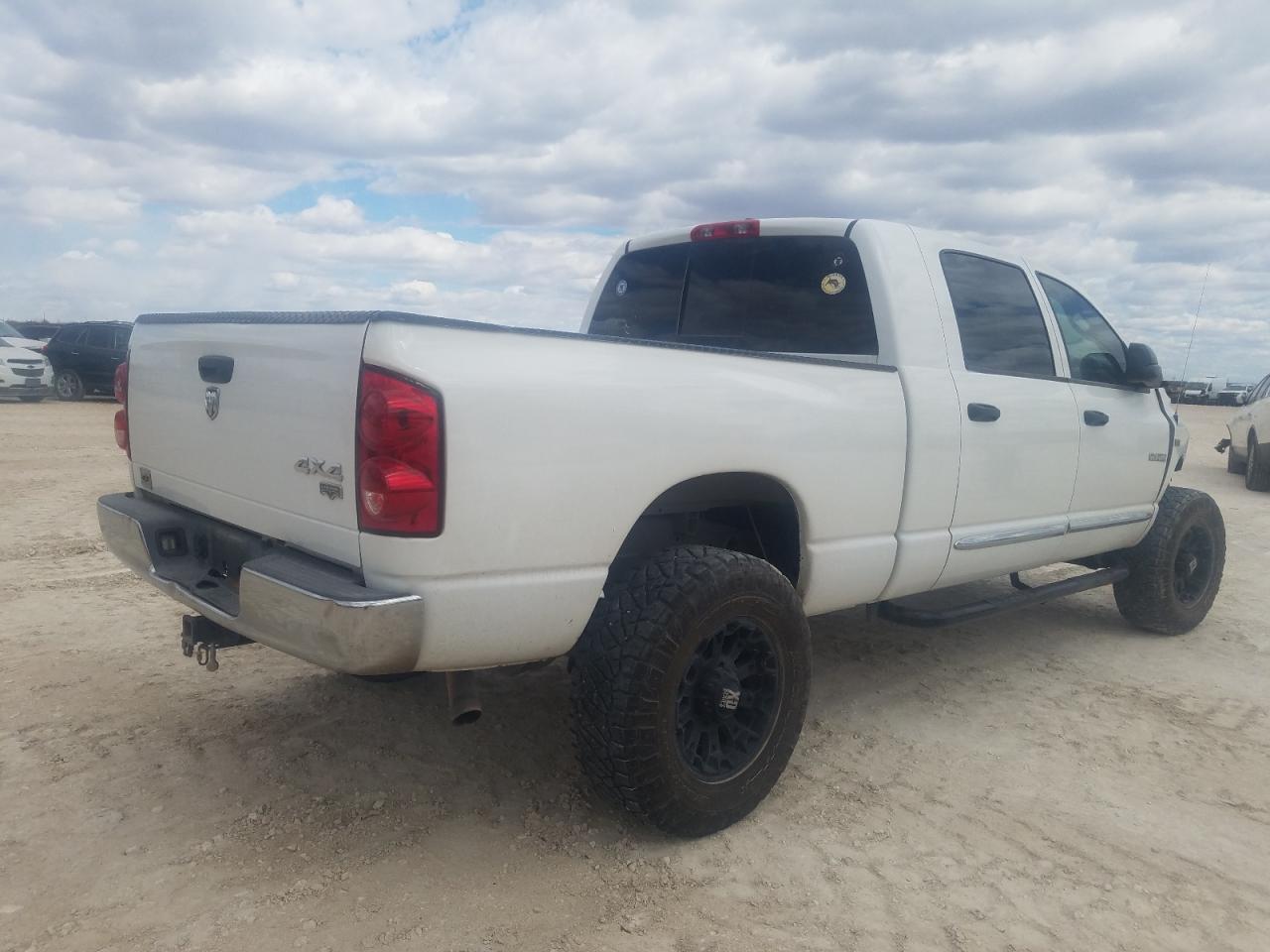 Photo 4 from auction – 2008 DODGE RAM 1500 with VIN 3D7KS19D18G210991
