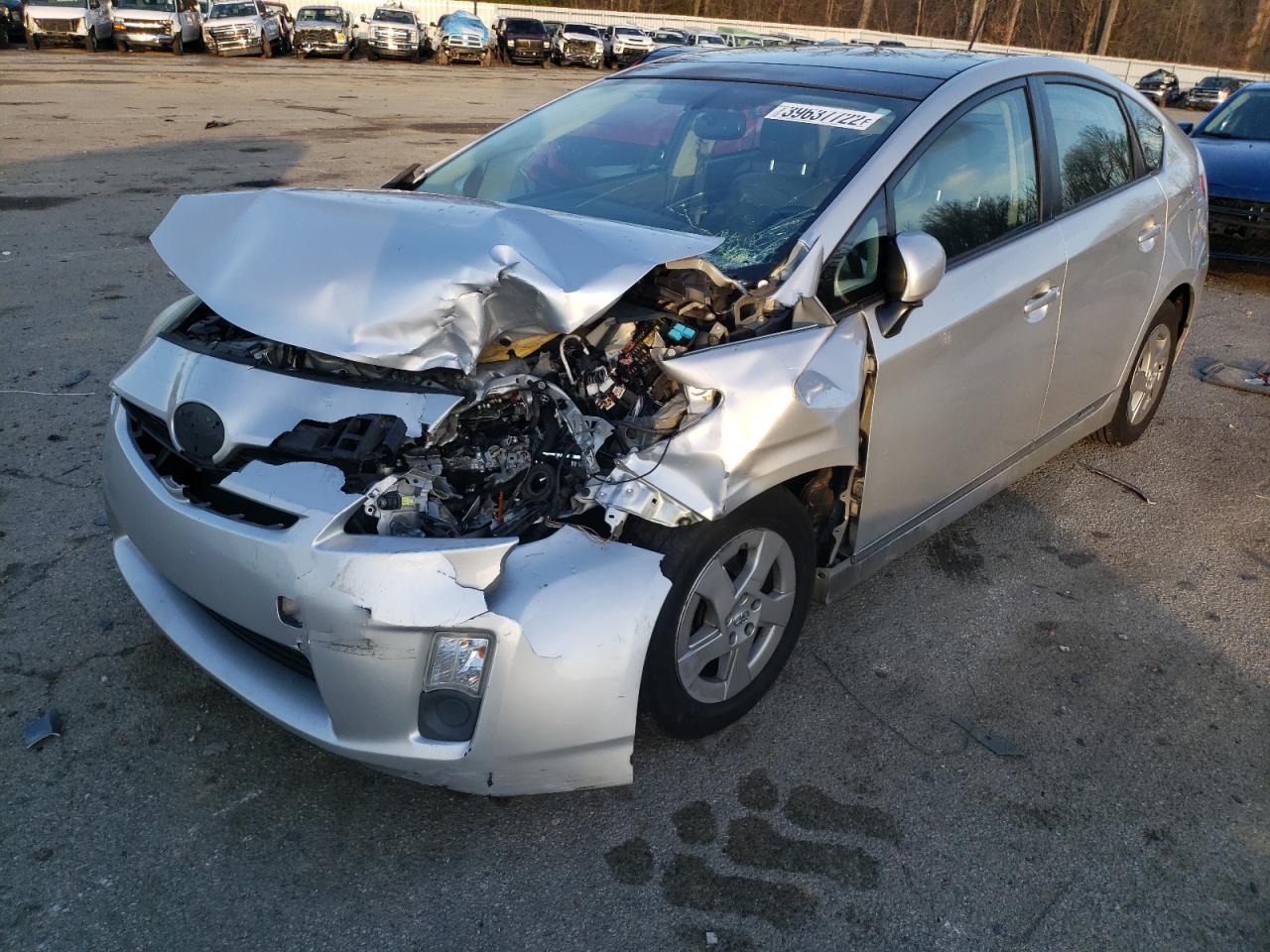 Photo 2 from auction – 2011 TOYOTA PRIUS with VIN JTDKN3DUXB0269439
