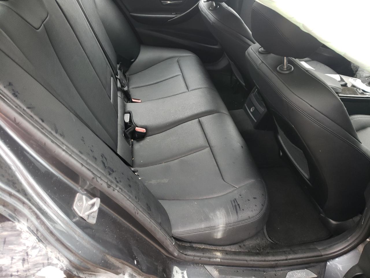 Photo 6 from auction – 2016 BMW 328 I SULE with VIN WBA8E9G52GNT83041