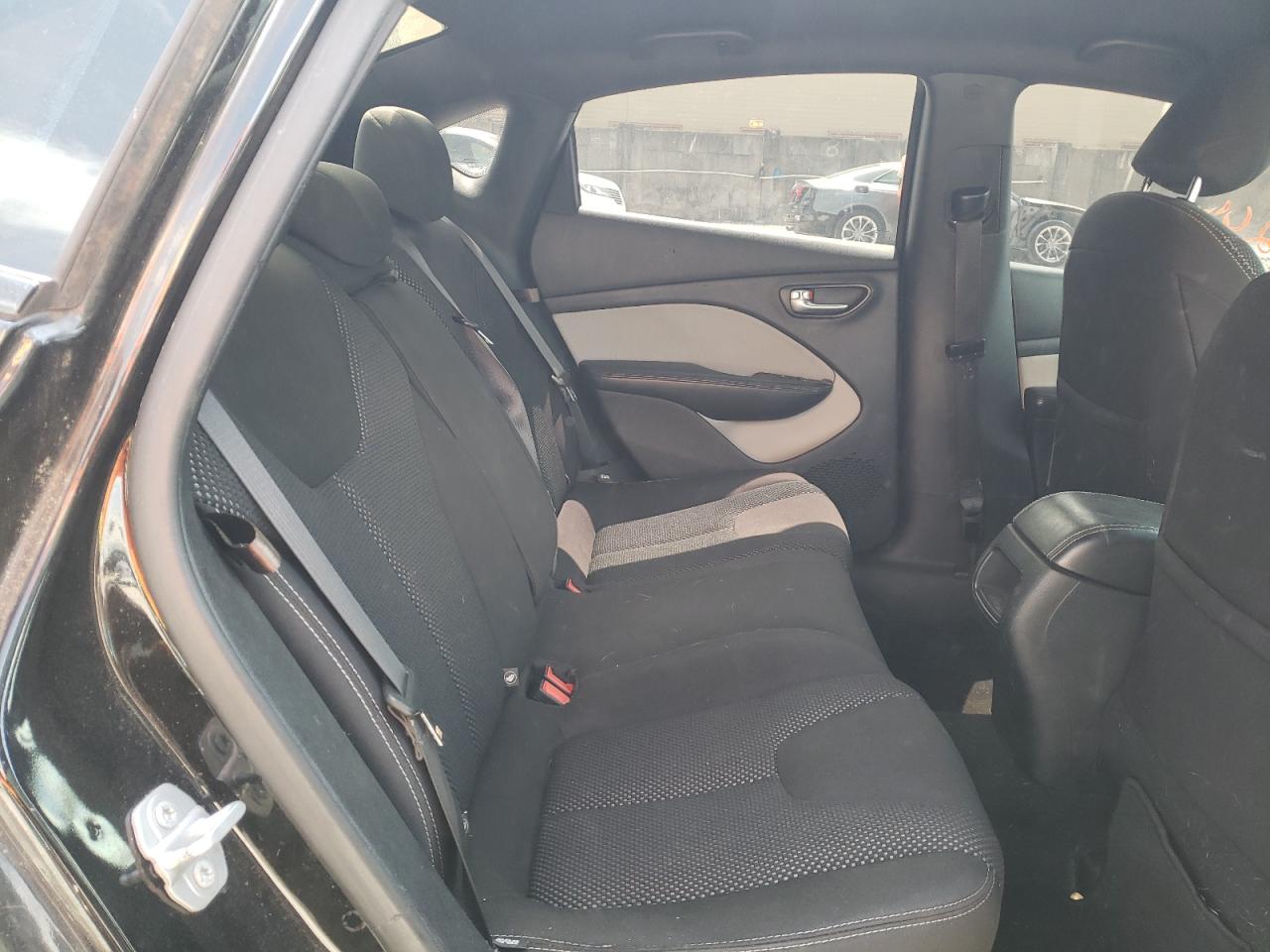 Photo 6 from auction – 2015 DODGE DART SXT with VIN 1C3CDFBB7FD374730