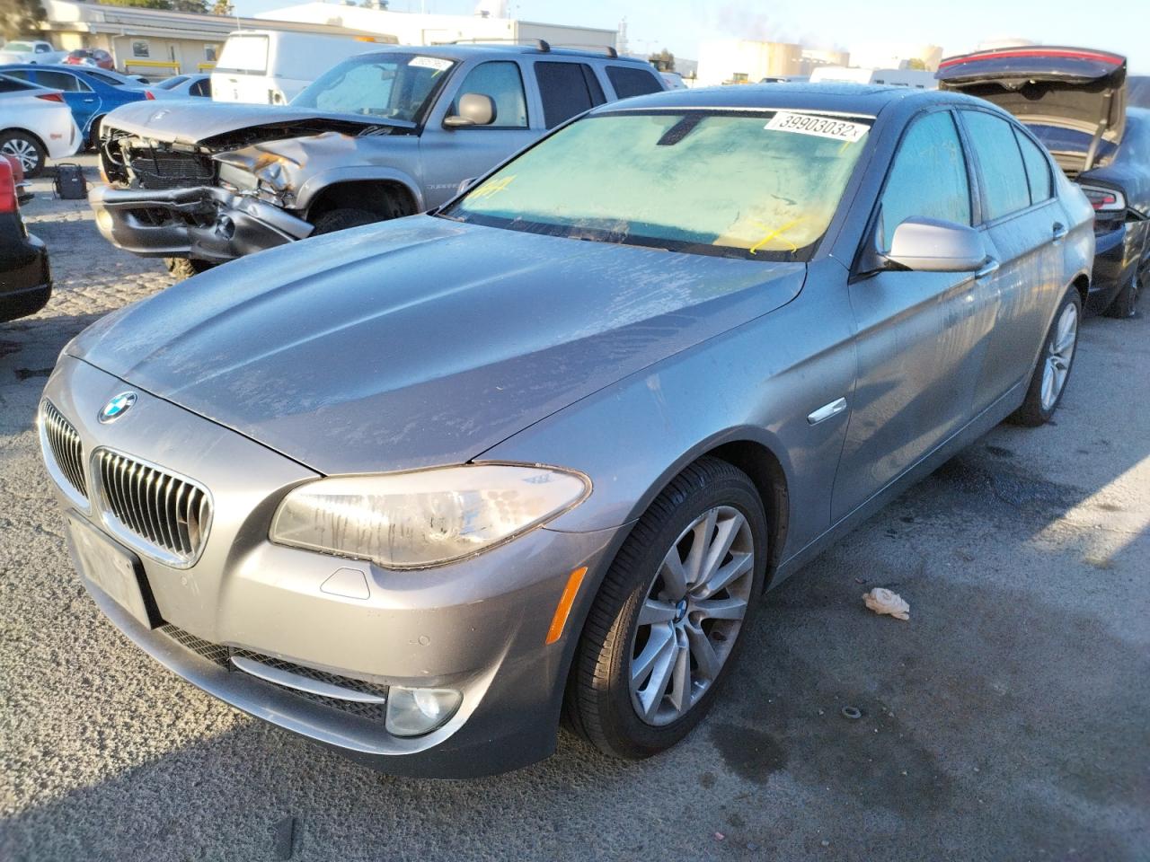 صورة رقم 2 من المزاد - 2012 BMW 528 I مع VIN WBAXG5C51CC593883