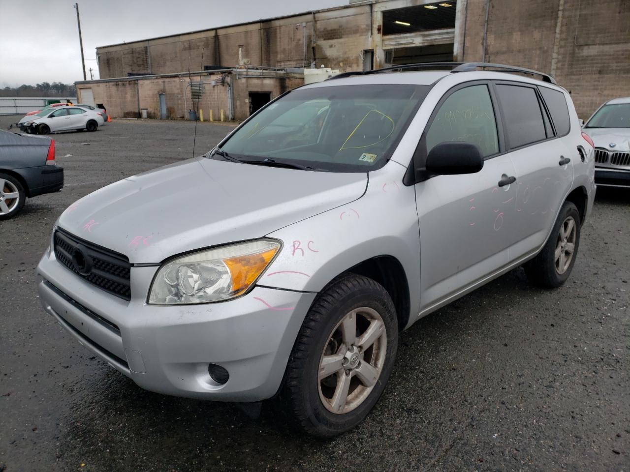 Photo 2 from auction – 2007 TOYOTA RAV4 with VIN JTMBK33V276024836
