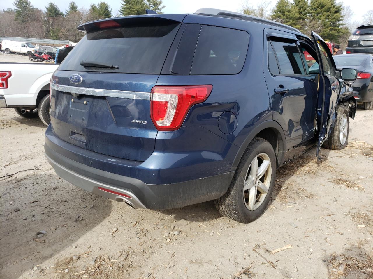 Photo 4 from auction – 2016 FORD EXPLORER X with VIN 1FM5K8D8XGGC68694