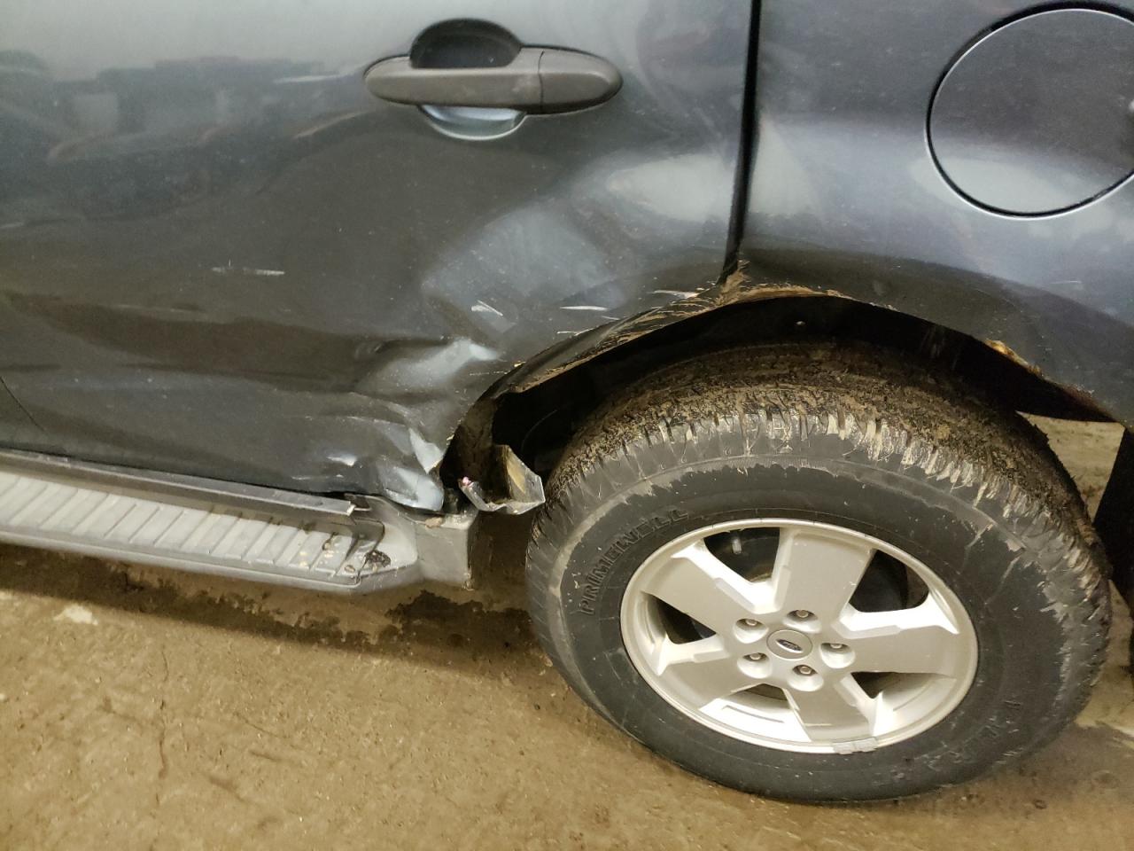 Photo 9 from auction – 2011 FORD ESCAPE XLT with VIN 1FMCU0D71BKA08040