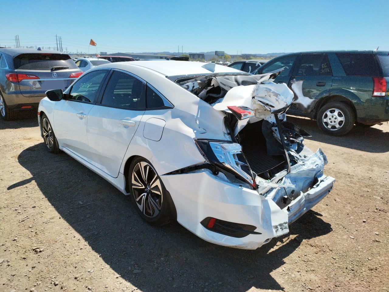 Photo 3 from auction – 2018 HONDA CIVIC EX with VIN JHMFC1F32JX014126