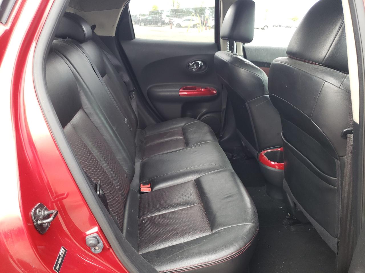 Photo 6 from auction – 2011 NISSAN JUKE S with VIN JN8AF5MR9BT003297
