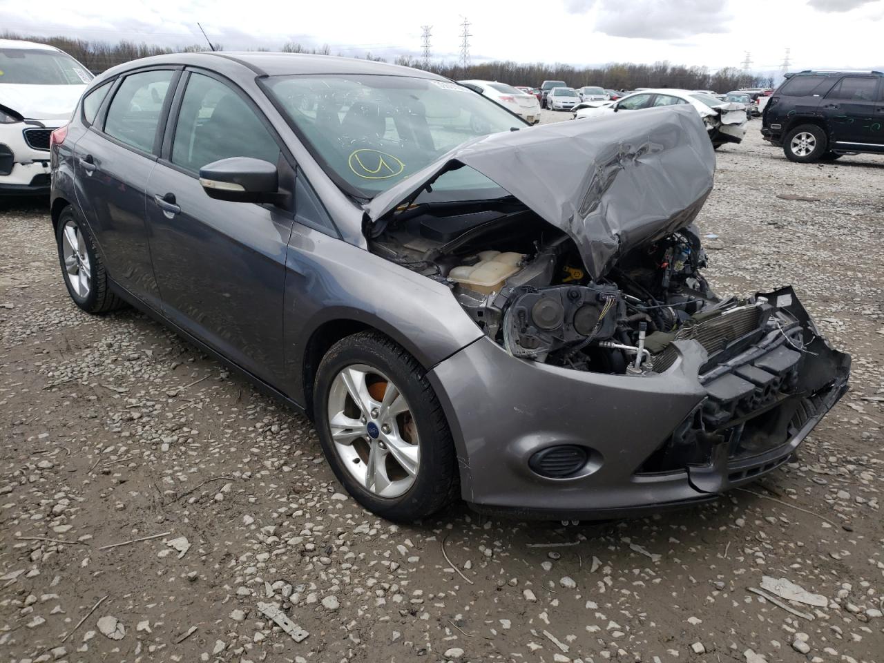 FORD FOCUS SE 2014 with VIN 1FADP3K27EL281254 - Photo from auction