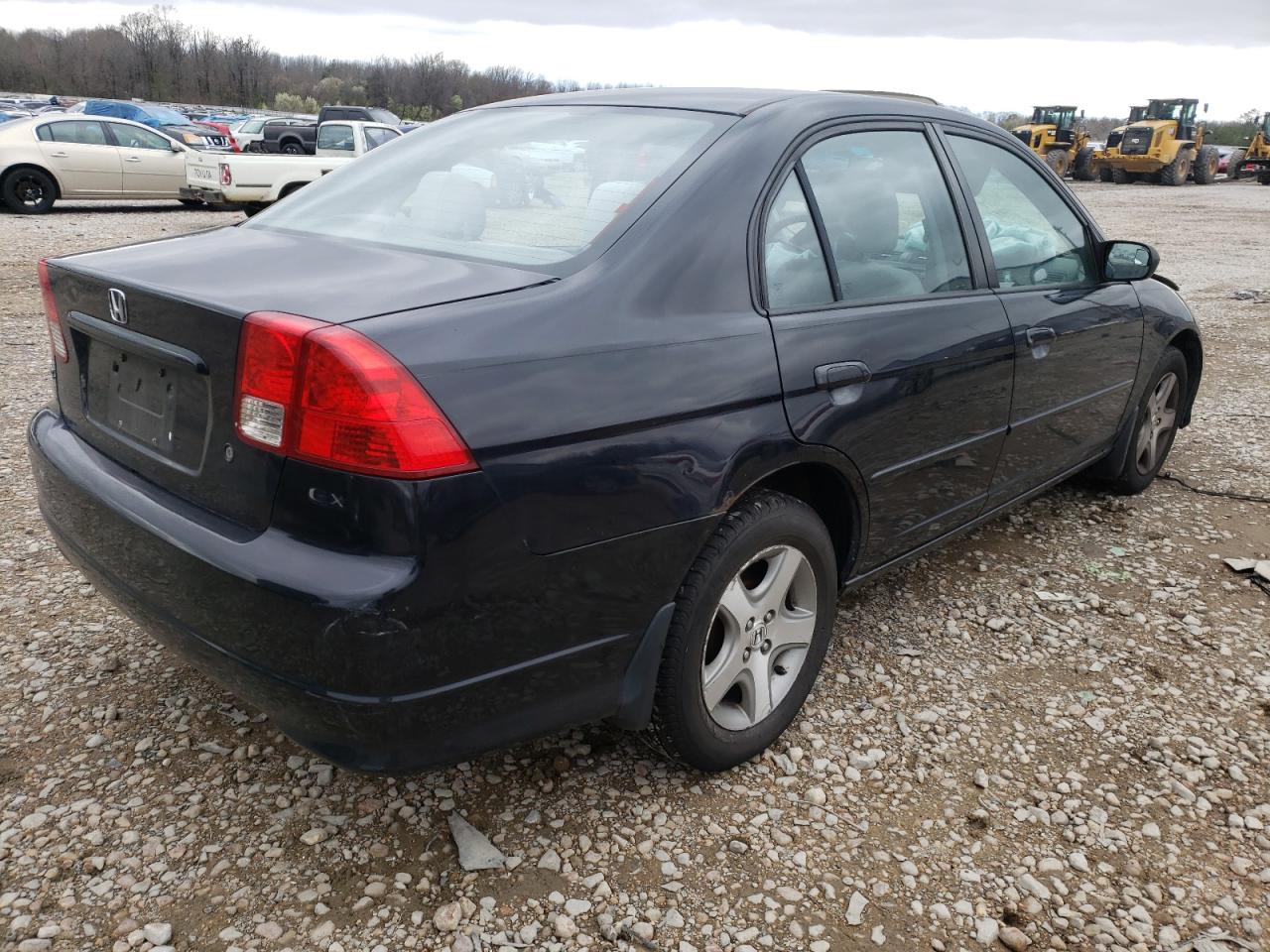 Photo 4 from auction – 2004 HONDA CIVIC EX with VIN 2HGES26774H569317