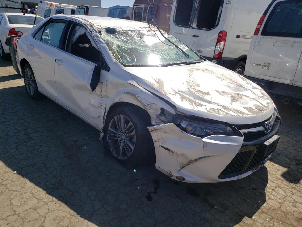 Photo 1 from auction – 2017 TOYOTA CAMRY LE with VIN 4T1BF1FK4HU331671