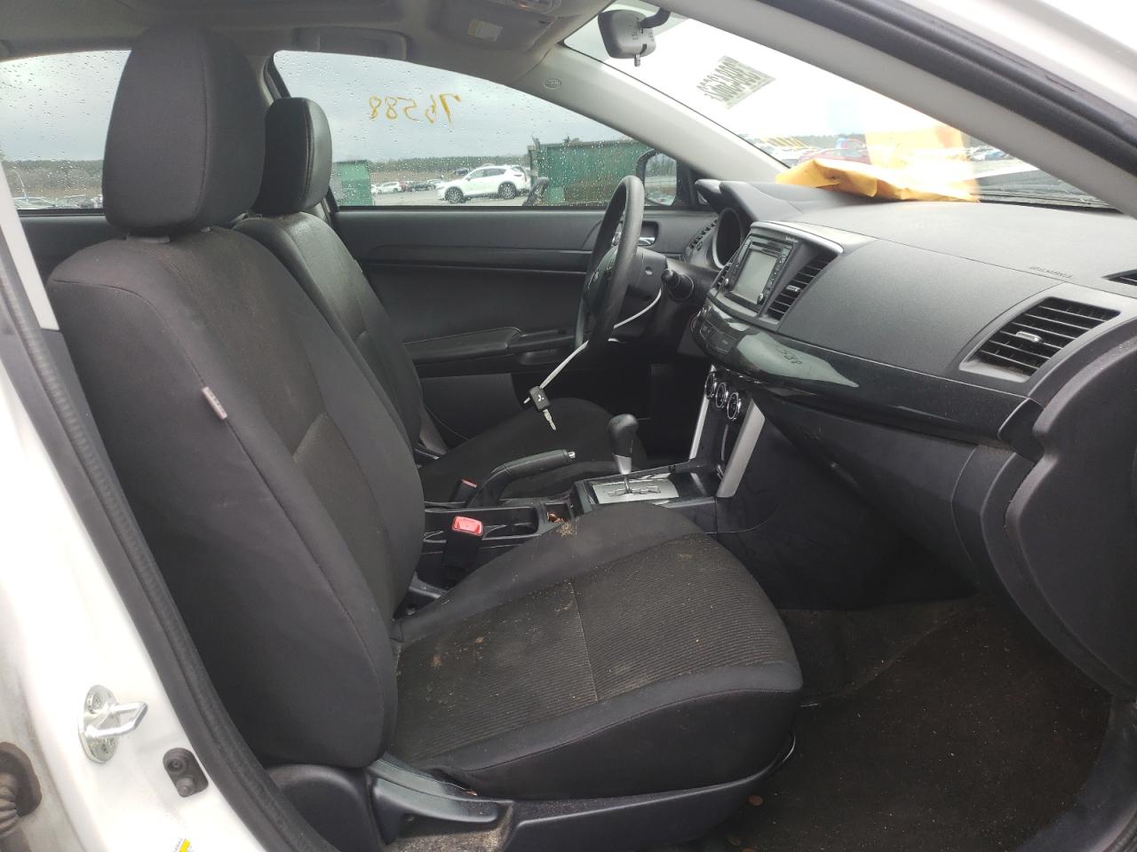 Photo 5 from auction – 2017 MITSUBISHI LANCER ES with VIN JA32U2FUXHU004515