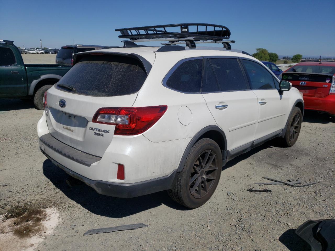 Photo 4 from auction – 2017 SUBARU OUTBACK TO with VIN 4S4BSETCXH3327954