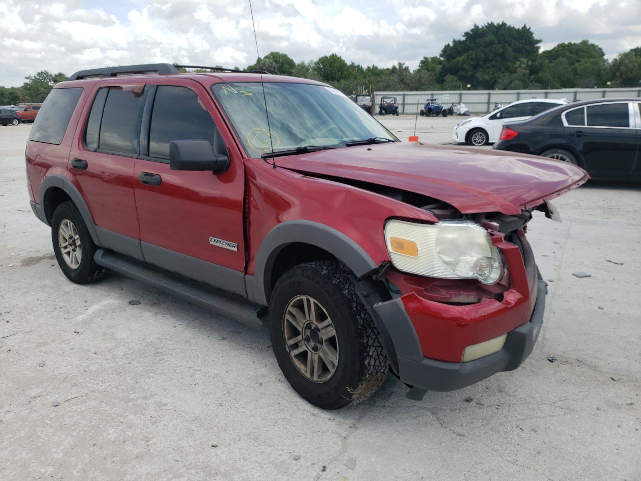 FORD EXPLORER X 2006 with VIN 1FMEU63E46UA87404 - Photo from auction