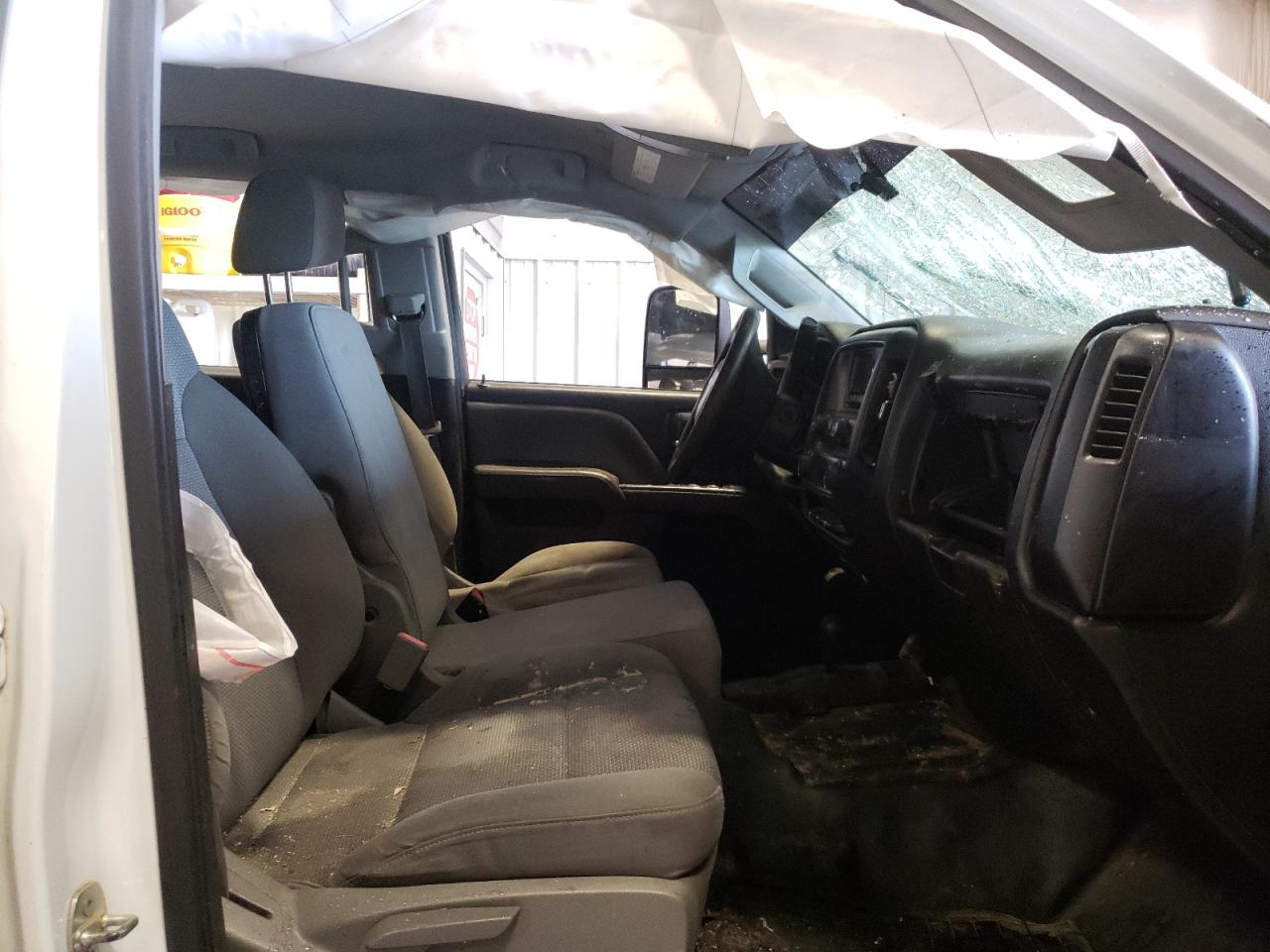 Photo 5 from auction – 2015 CHEVROLET SILVERADO with VIN 1GC1KUEG8FF154750