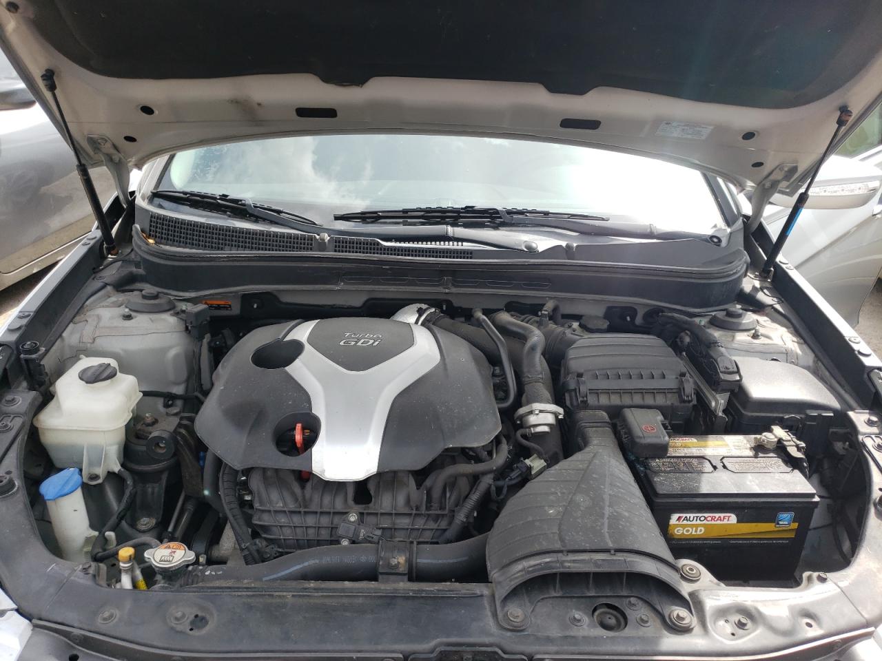 Photo 7 from auction – 2014 HYUNDAI SONATA SE with VIN 5NPEC4AB8EH842132