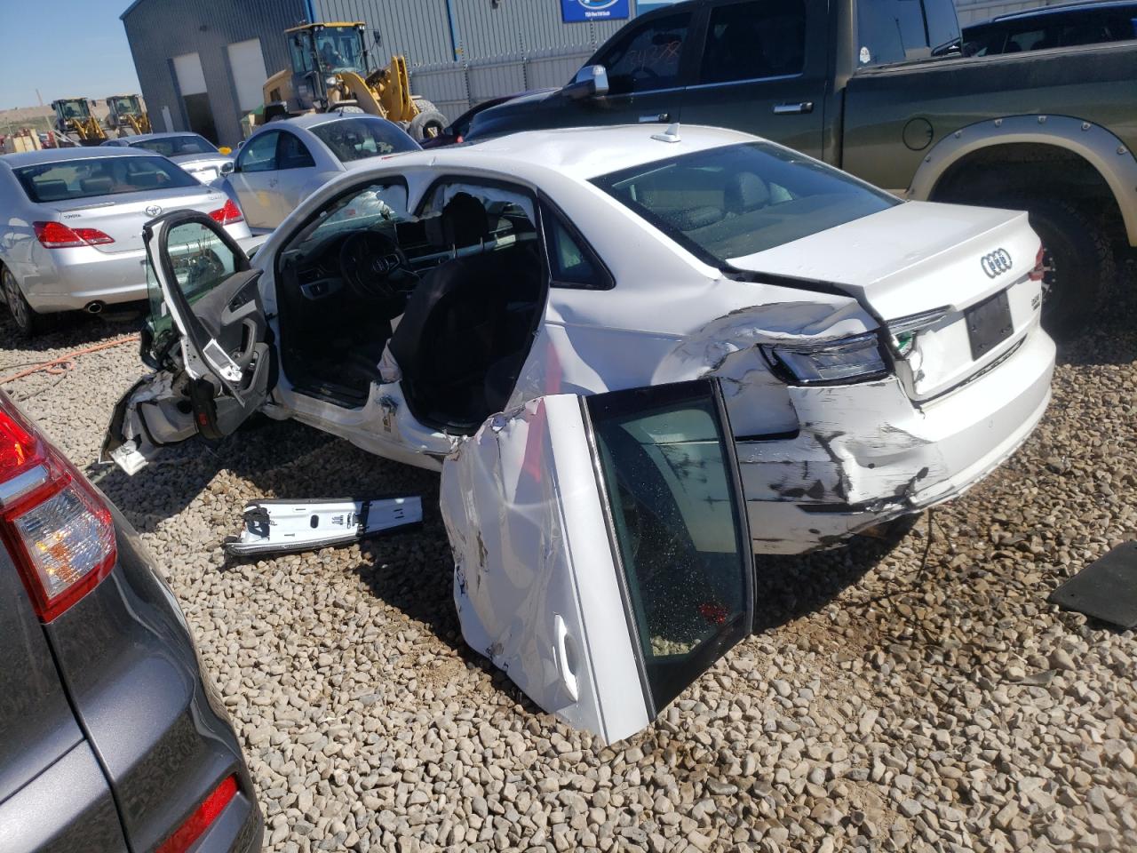Photo 3 from auction – 2017 AUDI A4 PREMIUM with VIN WAUANAF47HN000644