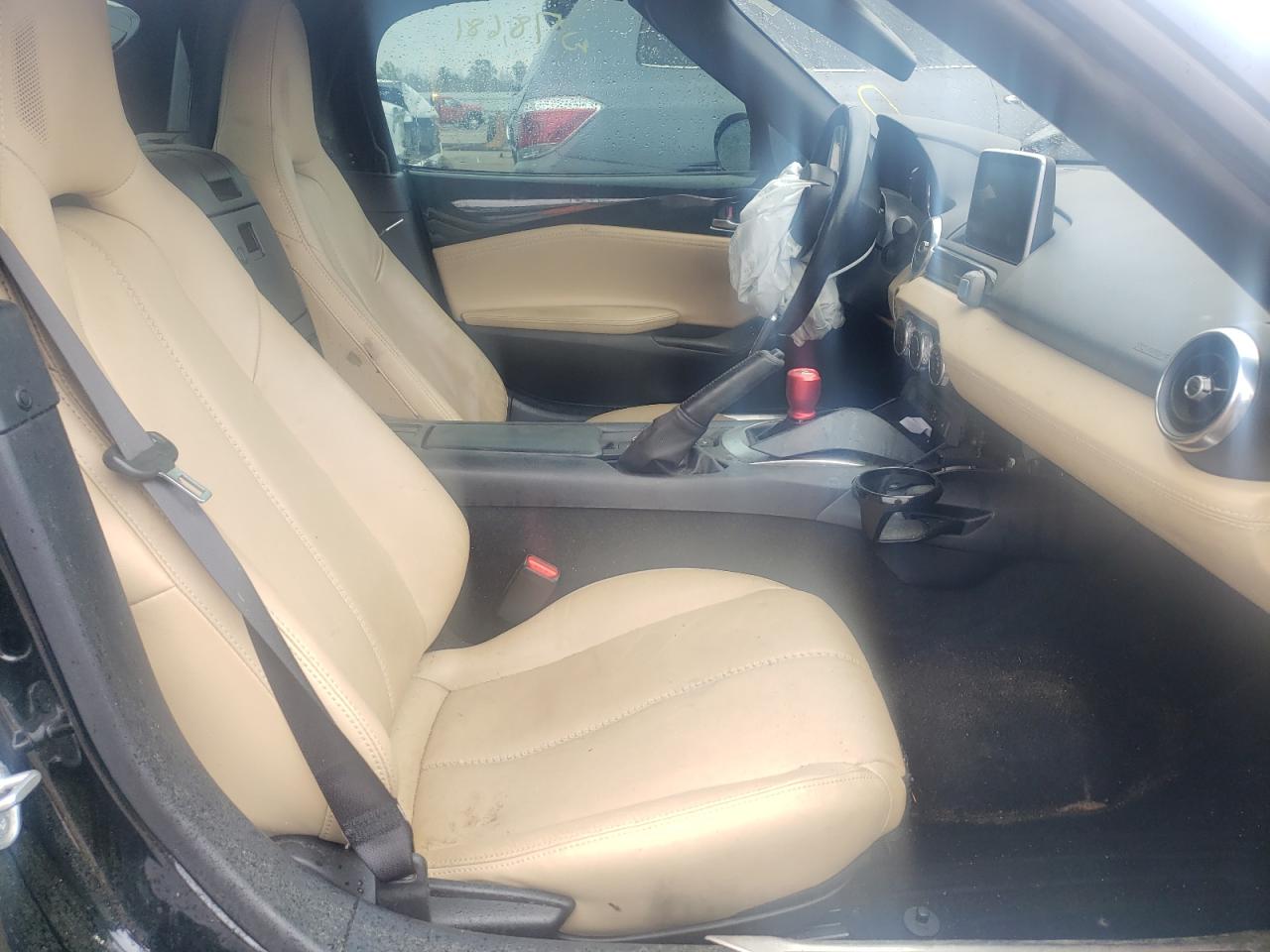 Photo 5 from auction – 2016 MAZDA MX-5 MIATA with VIN JM1NDAD79G0115262