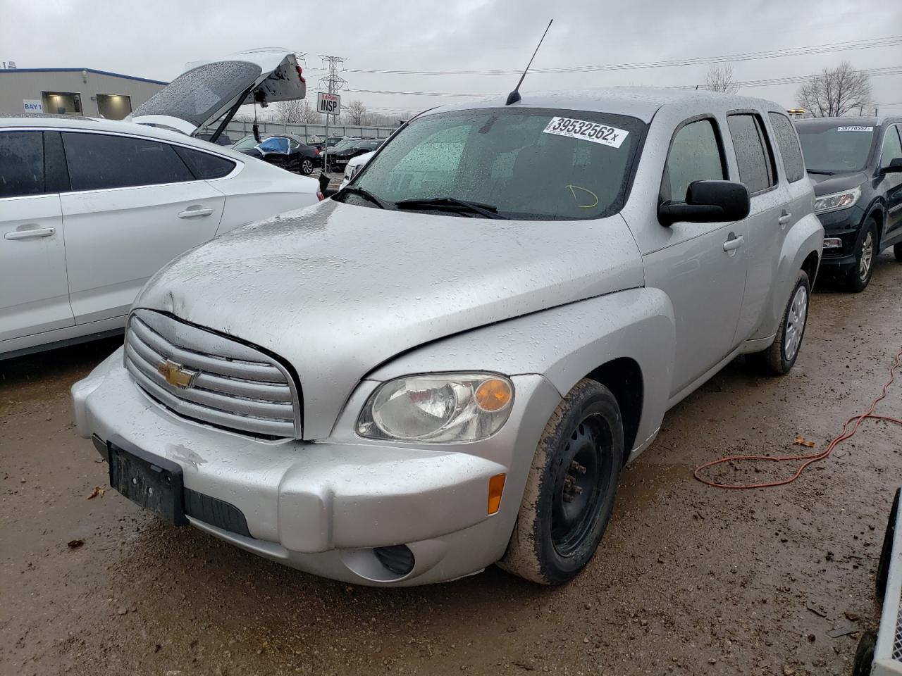 Photo 2 from auction – 2011 CHEVROLET HHR LS with VIN 3GNBAAFWXBS533516