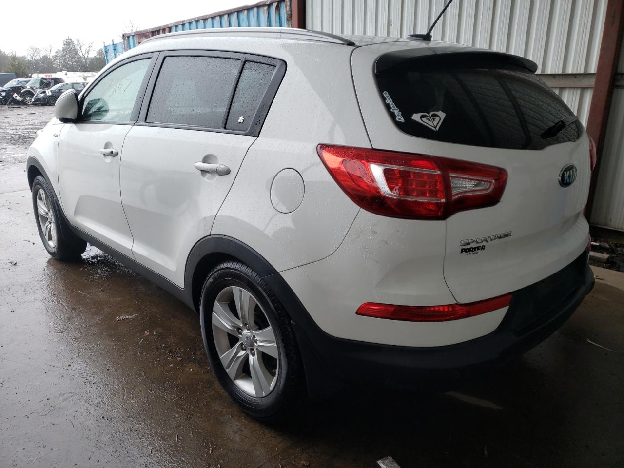 Photo 3 from auction – 2013 KIA SPORTAGE L with VIN KNDPBCA29D7410609