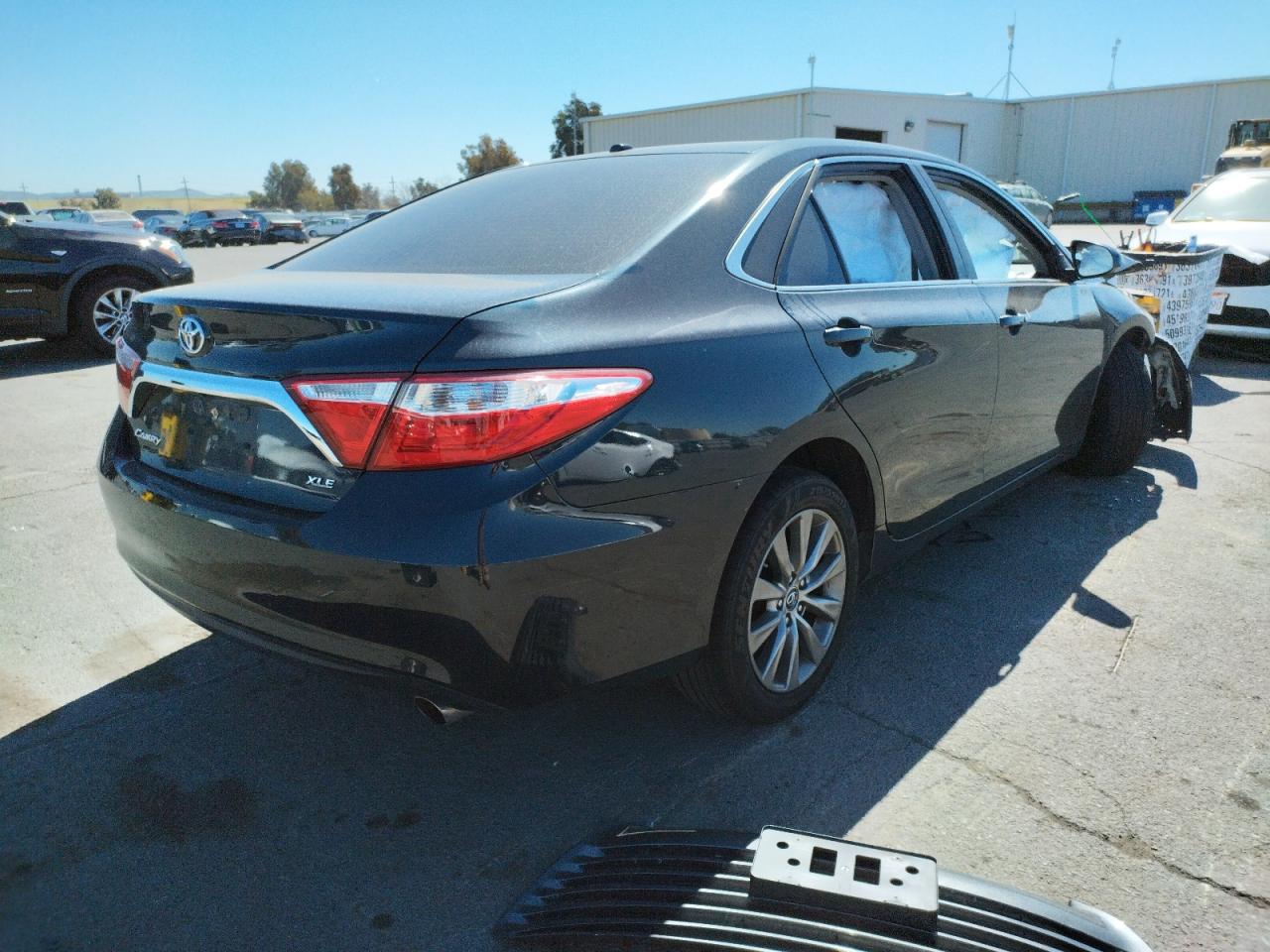 Photo 4 from auction – 2016 TOYOTA CAMRY LE with VIN 4T1BF1FK0GU178981