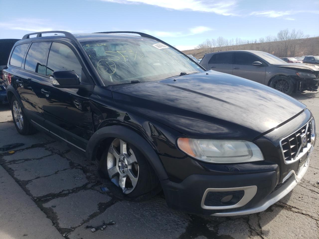 VOLVO XC70 2008 with VIN YV4BZ982681008177 - Photo from auction