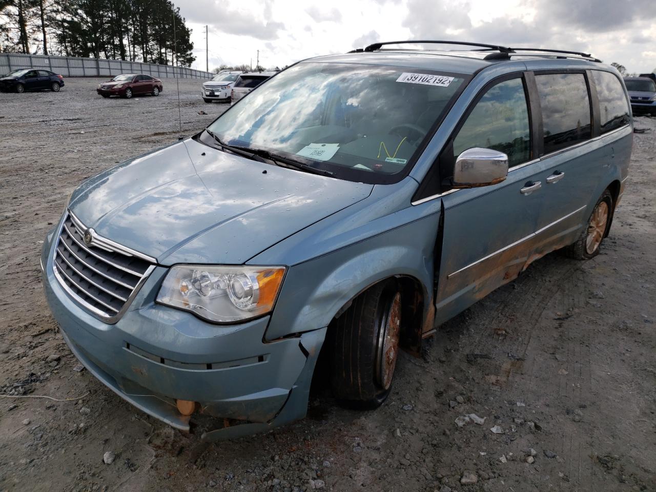 Photo 2 from auction – 2010 CHRYSLER TOWN & COU with VIN 2A4RR6DX0AR250573