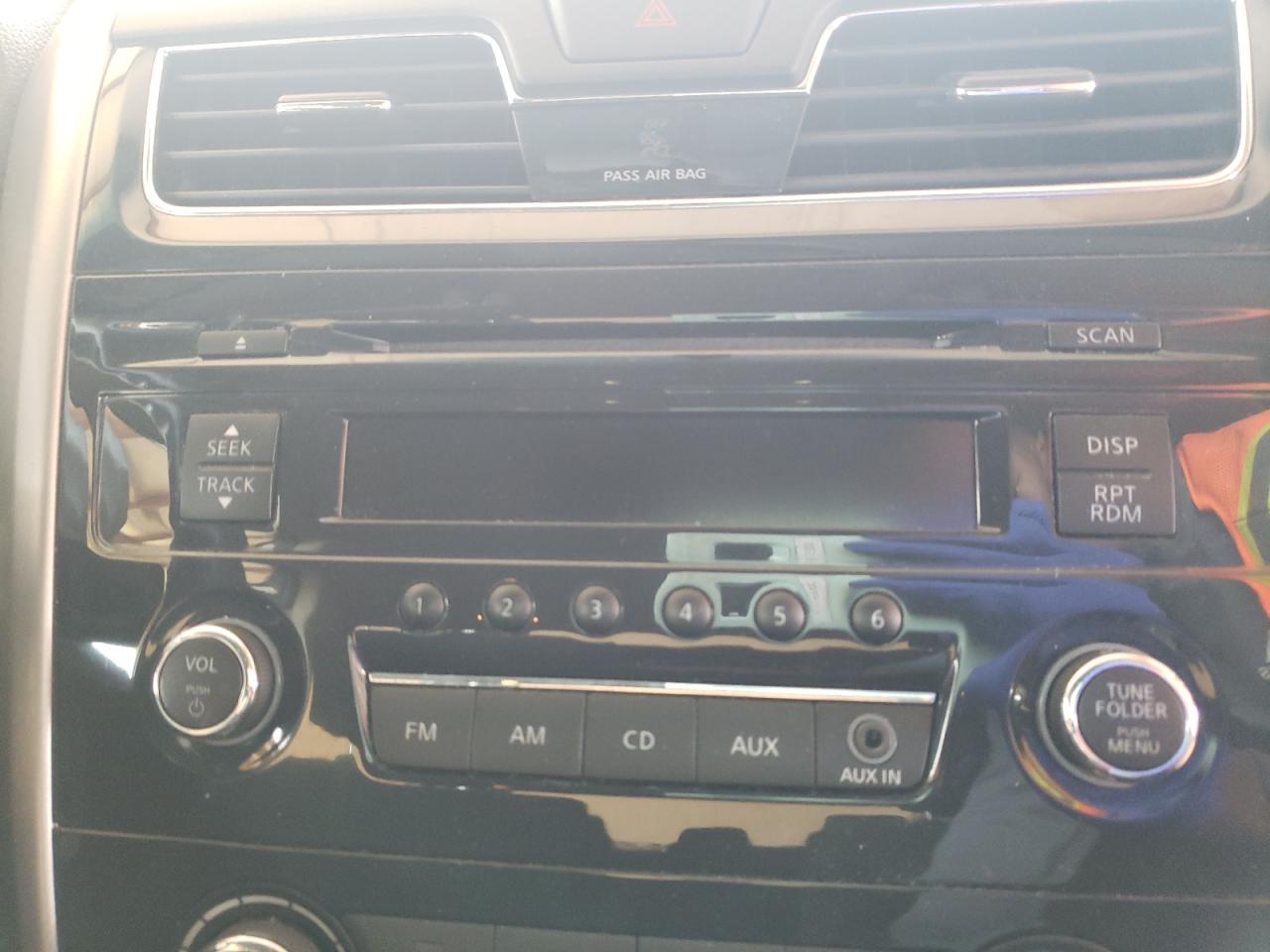 Photo 9 from auction – 2015 NISSAN ALTIMA 2.5 with VIN 1N4AL3AP4FC483885