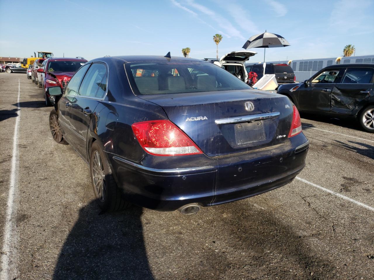 Photo 3 from auction – 2006 ACURA RL with VIN JH4KB16526C000325