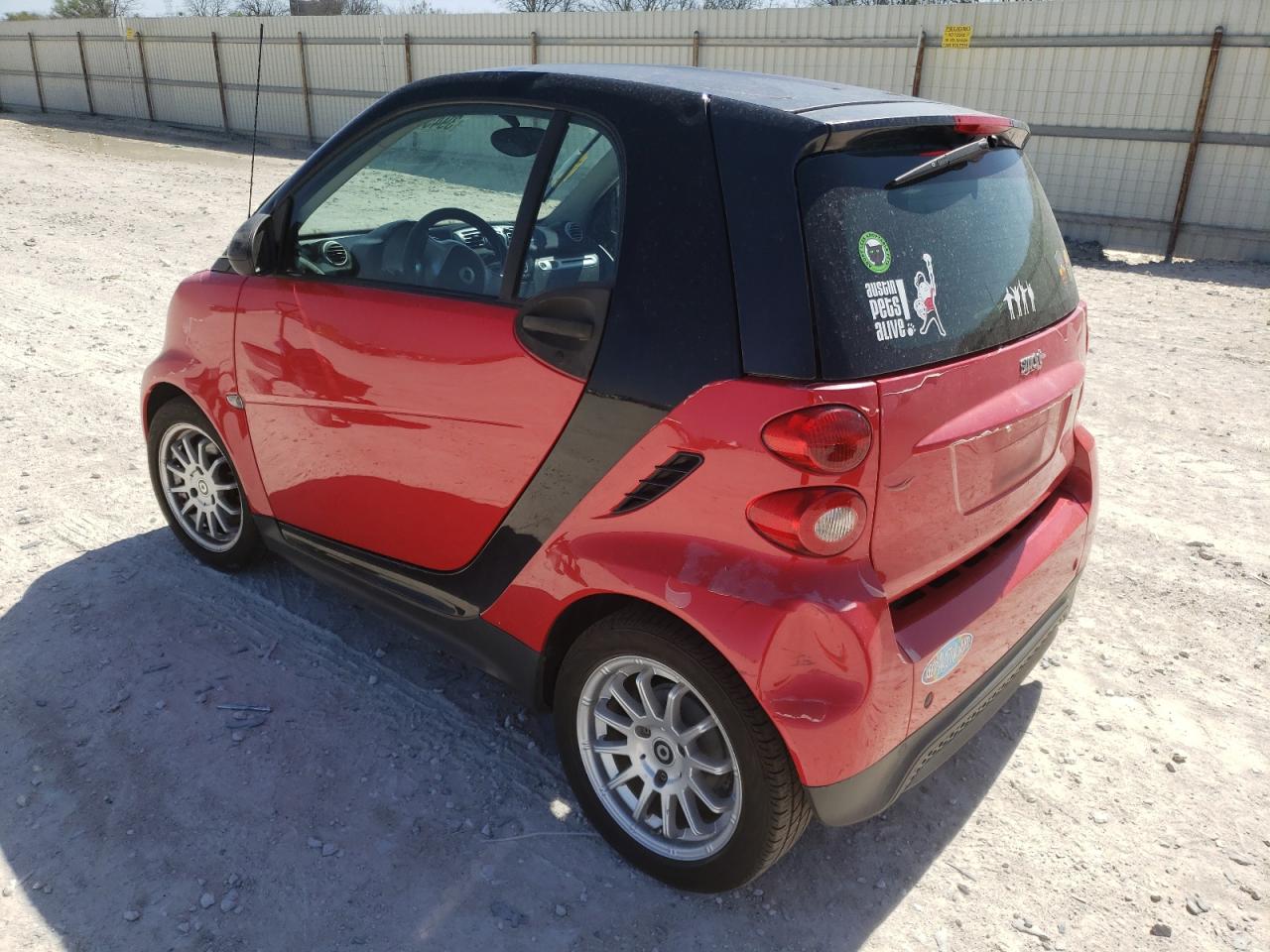 Photo 3 from auction – 2013 SMART FORTWO PUR with VIN WMEEJ3BA8DK650409