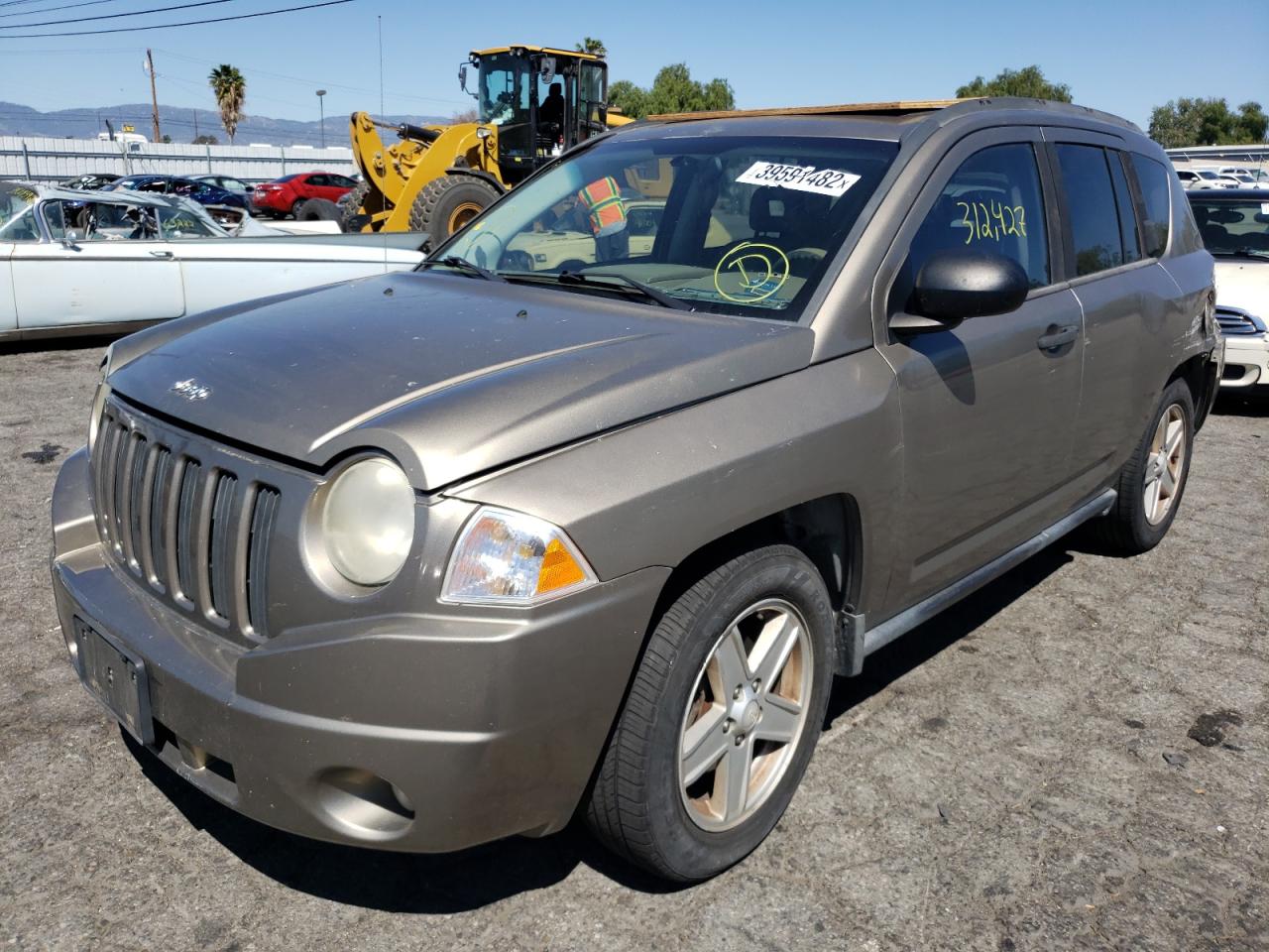 Photo 2 from auction – 2007 JEEP COMPASS with VIN 1J8FT47W47D116347