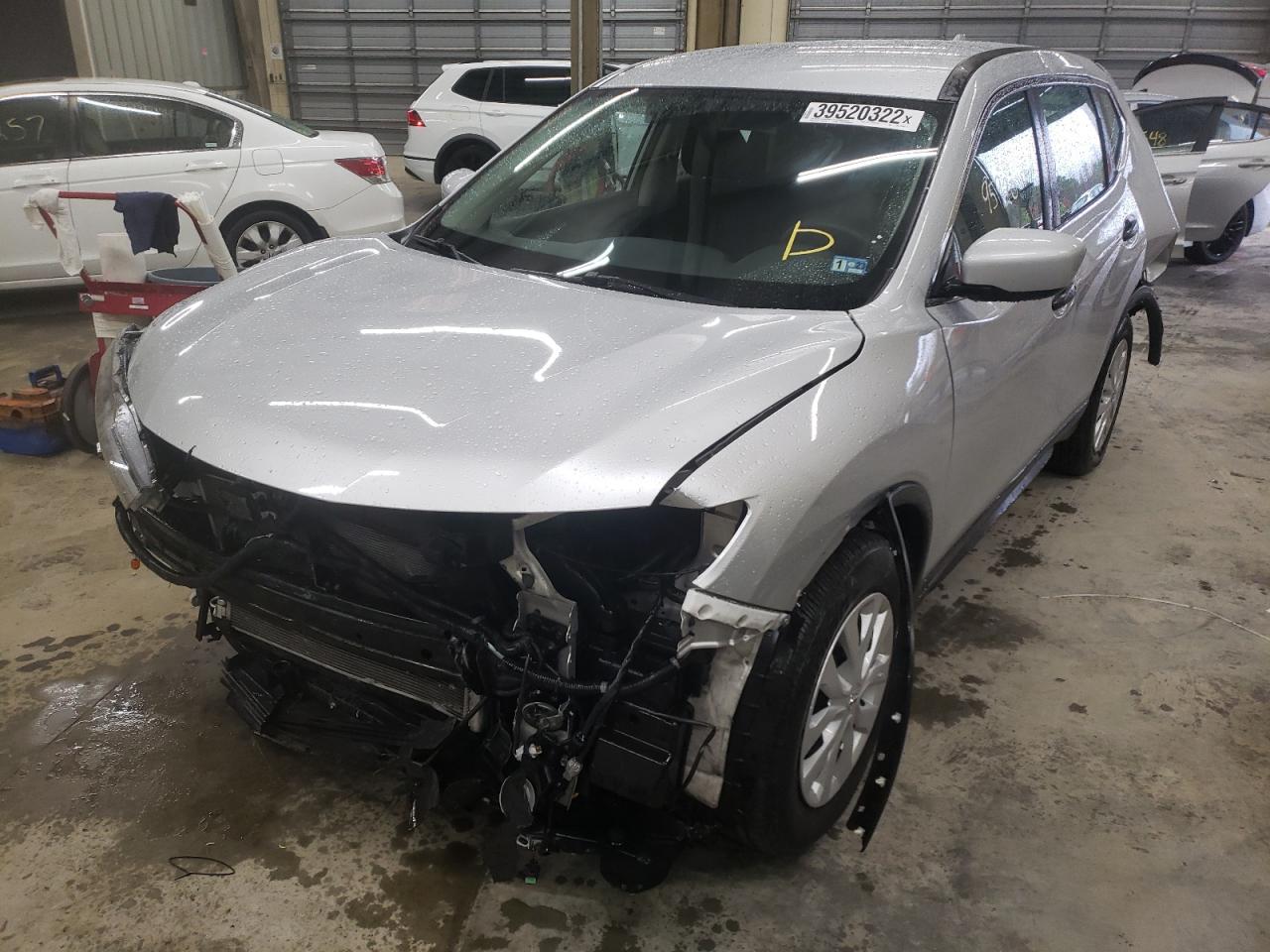Photo 2 from auction – 2018 NISSAN ROGUE S with VIN KNMAT2MT7JP546363