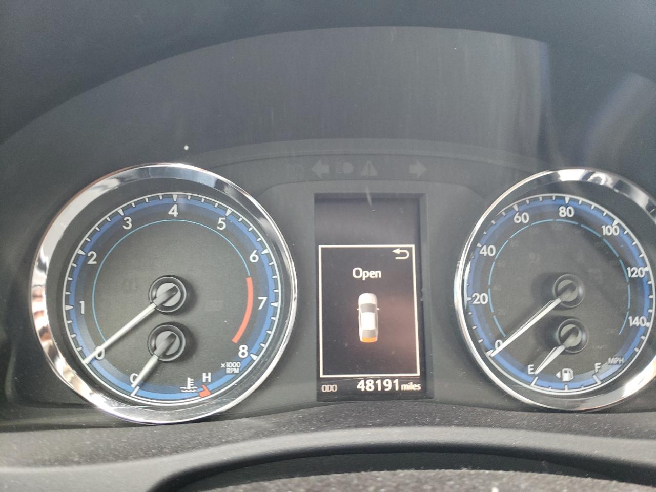 Photo 8 from auction – 2018 TOYOTA COROLLA L with VIN 2T1BURHE5JC088813