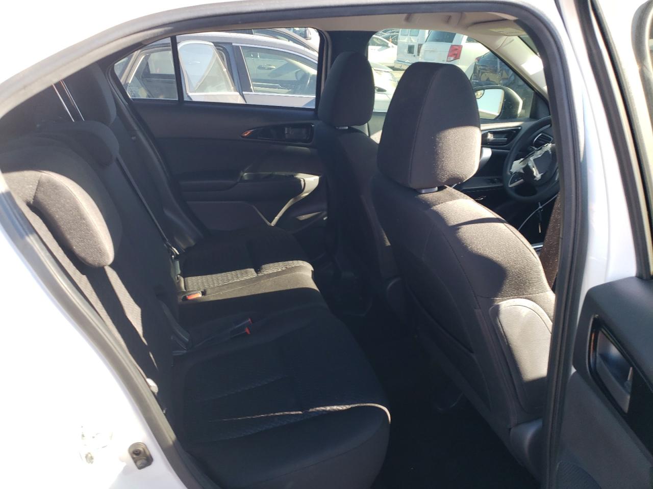 Photo 6 from auction – 2019 MITSUBISHI ECLIPSE CR with VIN JA4AS3AA7KZ019080