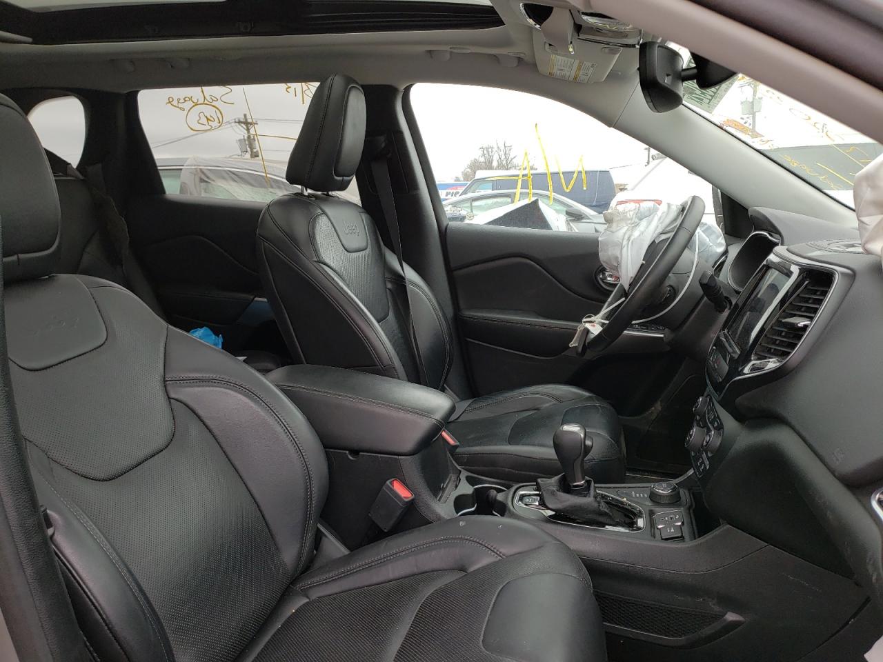 Photo 5 from auction – 2019 JEEP CHEROKEE L with VIN 1C4PJMDN8KD133688