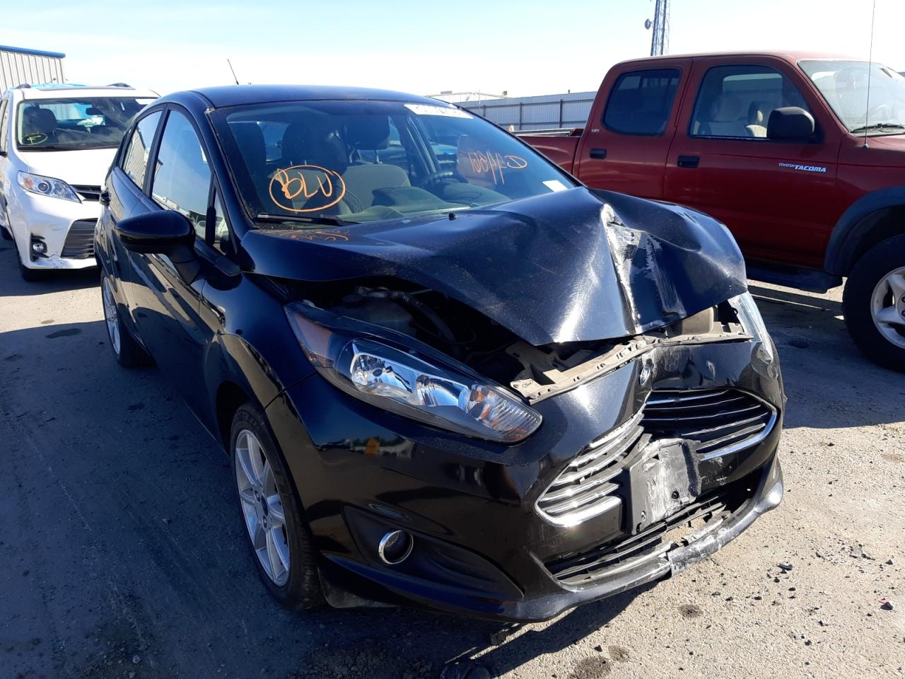 FORD FIESTA SE 2019 with VIN 3FADP4EJXKM130654 - Photo from auction
