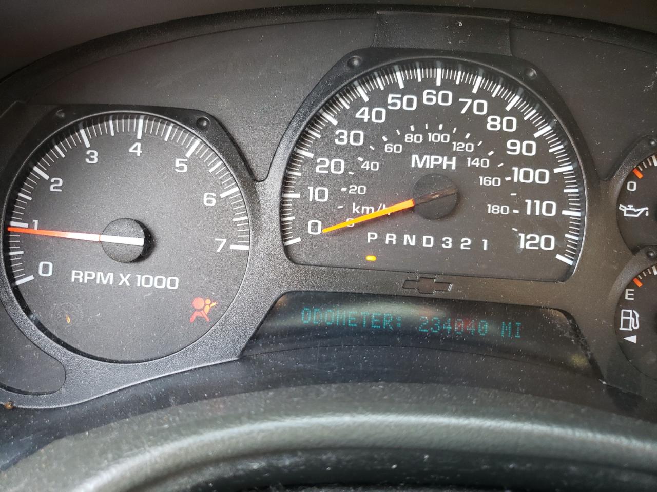 Photo 8 from auction – 2003 CHEVROLET TRAILBLAZE with VIN 1GNES16S336188617
