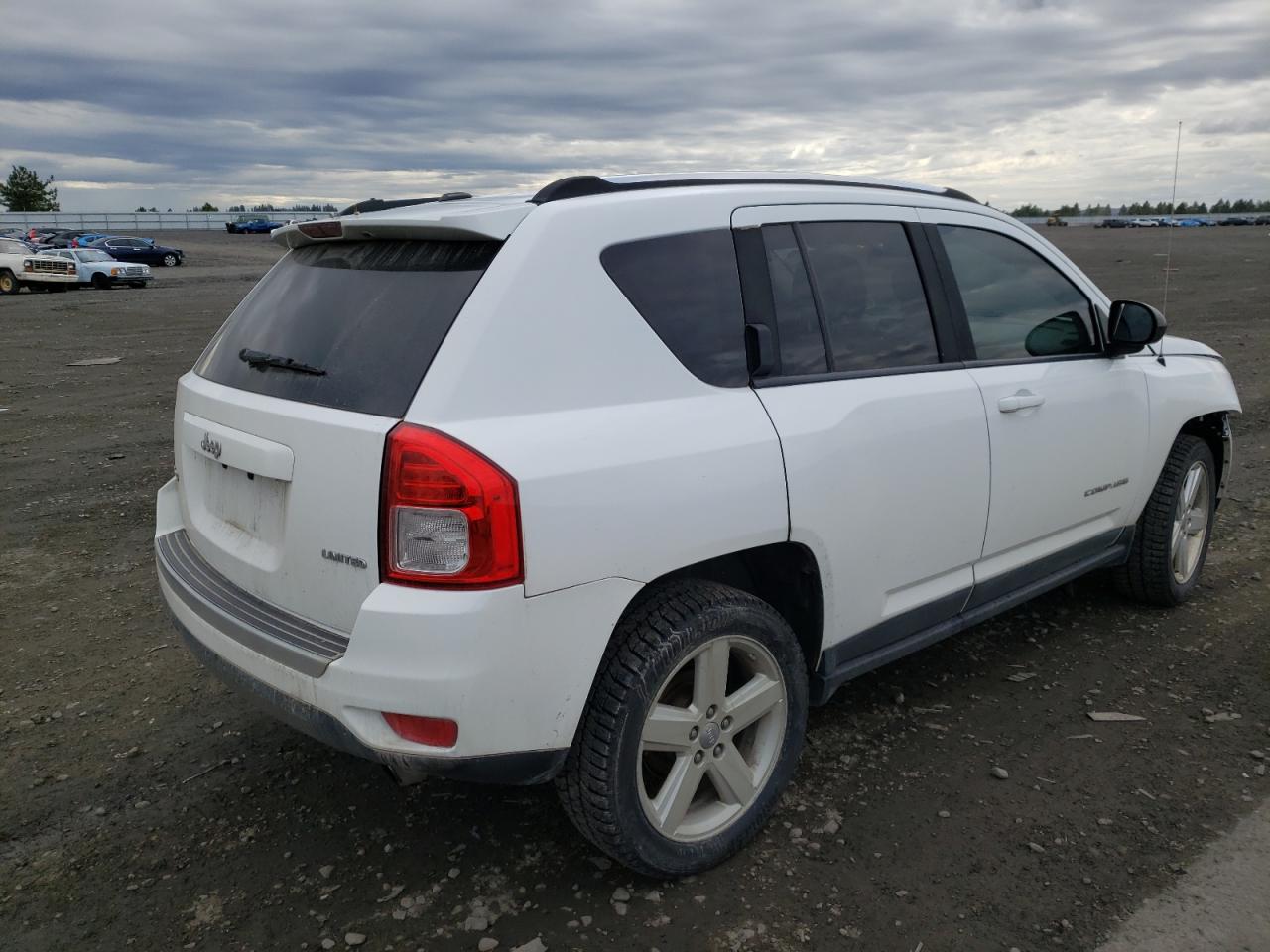 Photo 4 from auction – 2011 JEEP COMPASS LI with VIN 1J4NF5FB0BD182170