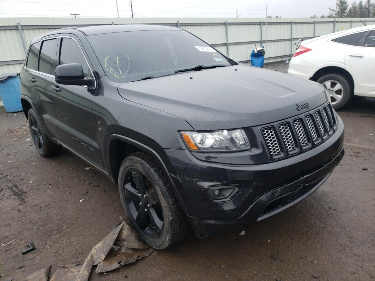 JEEP GRAND CHER 2015 with VIN 1C4RJFAG3FC821345 - Photo from auction