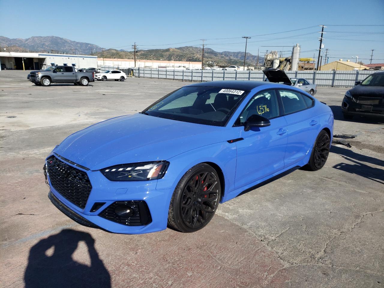 Photo 2 from auction – 2021 AUDI RS5 with VIN WUAAWCF5XMA902973
