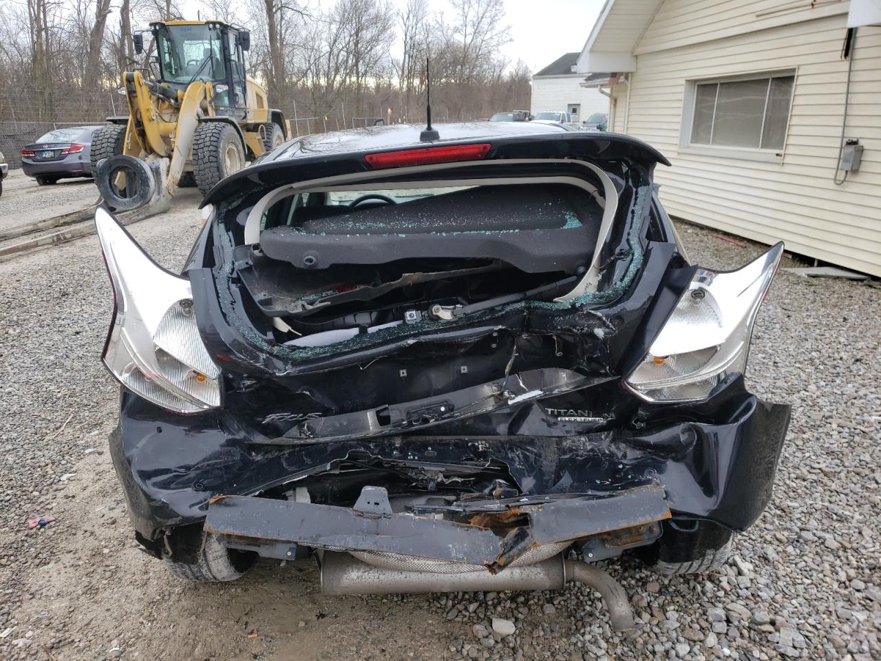 Photo 9 from auction – 2014 FORD FOCUS TITA with VIN 1FADP3N22EL397666
