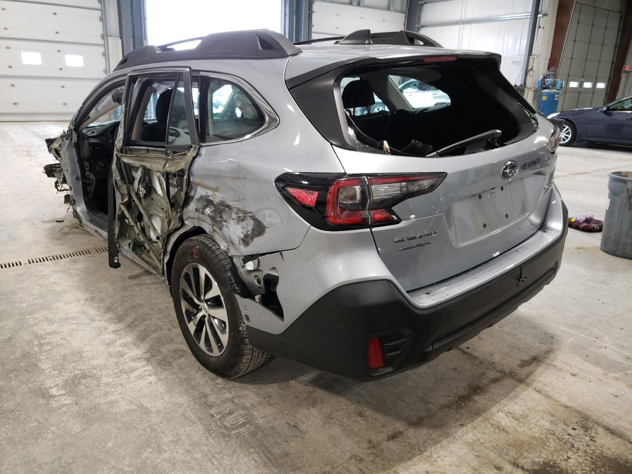 Фото 3 с аукциона – 2022 SUBARU OUTBACK с VIN 4S4BTAAC9N3198755