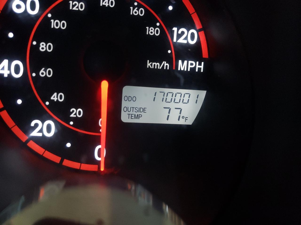 Photo 8 from auction – 2007 TOYOTA COROLLA MA with VIN 2T1KR30E97C683697