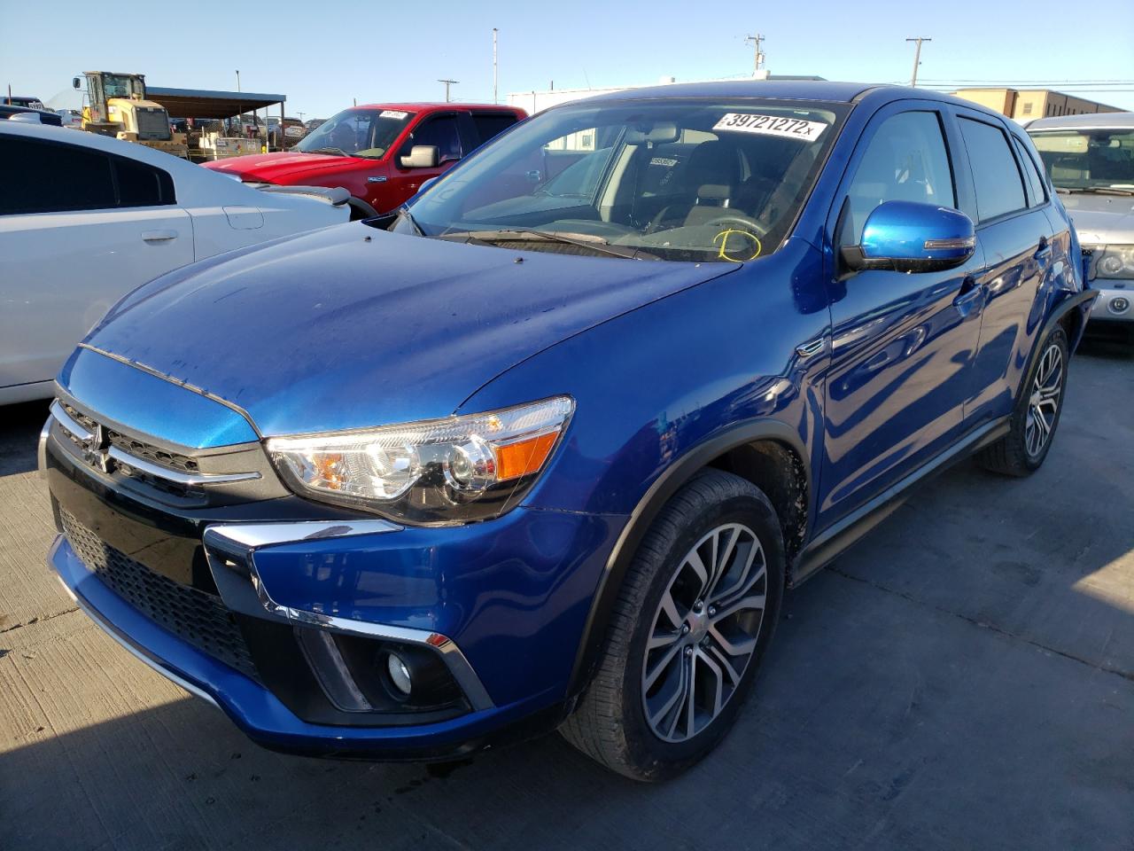 Photo 2 from auction – 2019 MITSUBISHI OUTLANDER with VIN JA4AP4AU6KU005928