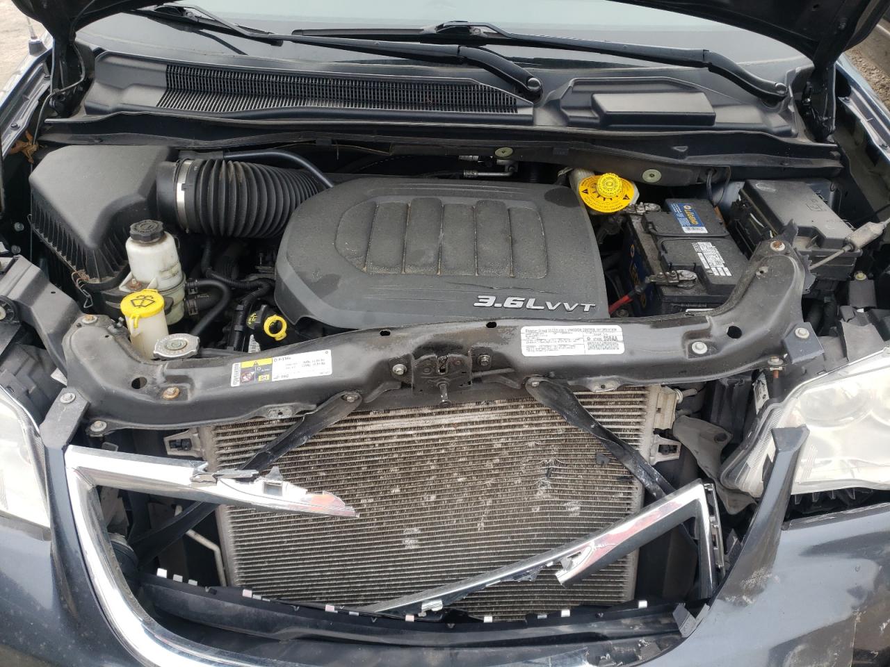 Photo 7 from auction – 2014 CHRYSLER TOWN & COU with VIN 2C4RC1BG3ER357801